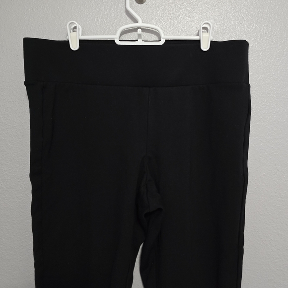 Torrid Pull-On Pixie Pant in Black - Picture 3 of 6